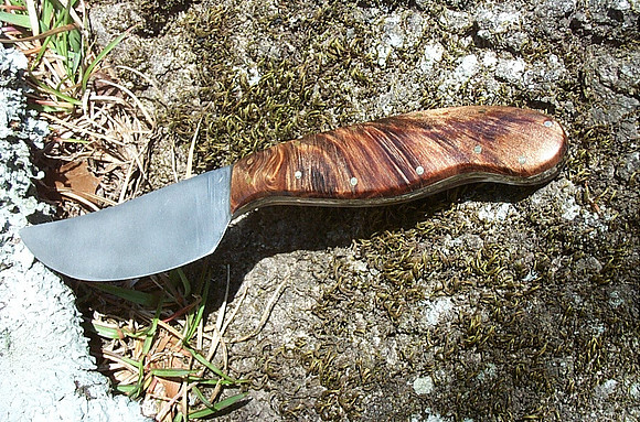 Kauri Wood Elk Skinner